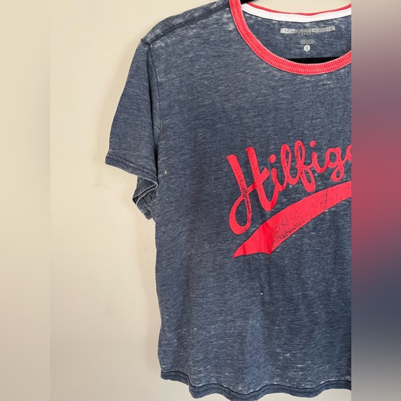 Tommy Hilfiger Distressed Tee - Picture 4 of 5